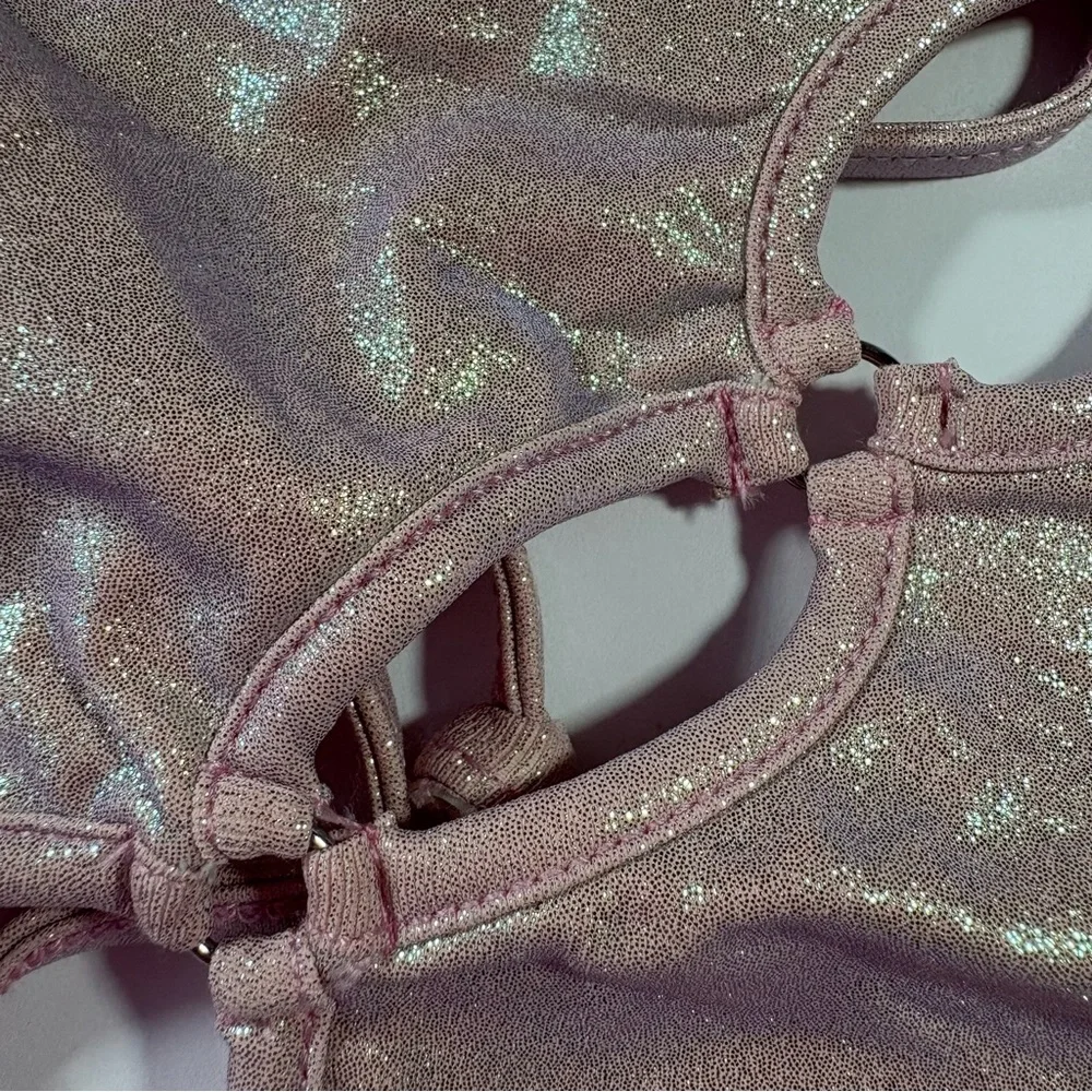 Frankies Bikinis elegant shimmering